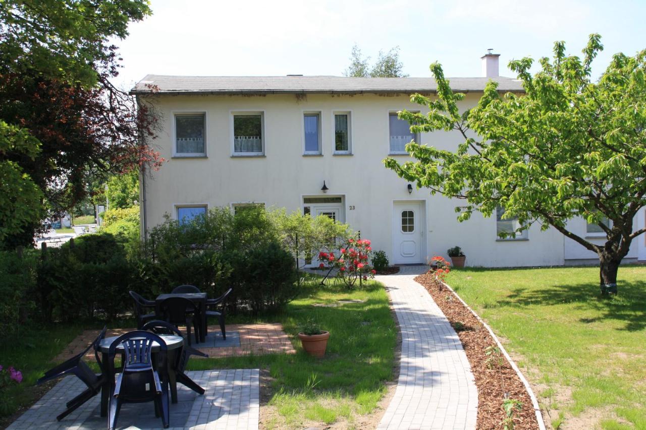 Apartment Having